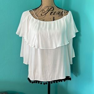 #27 NWT Alice + Olivia Meagan Off the Shoulder Top with Tassels